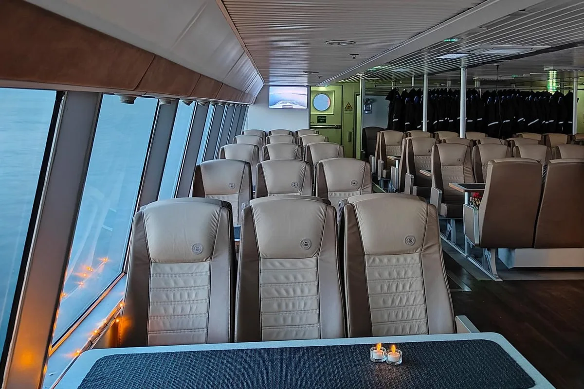 Seating and windows inside the passenger cabin
